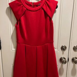 Ted Baker Beautiful scuba fit and flare red dress TB: 4 US: 10- Pockets